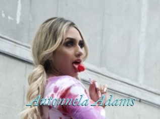 Antonnela_Adams