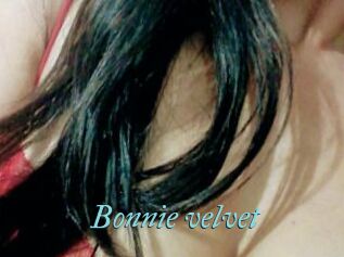 Bonnie_velvet