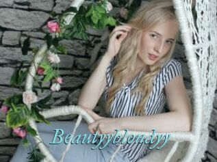 Beautyyblondyy