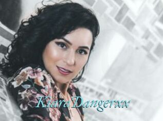 KiaraDangerxx