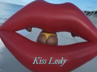 Kiss_Ledy