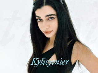 kyliejenier Tube video jeune