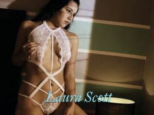 Laura_Scott