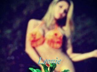 Leonie