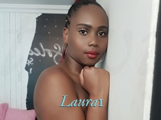 Laura1
