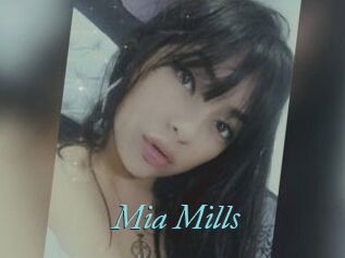Mia_Mills