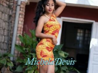 MichelaDevis