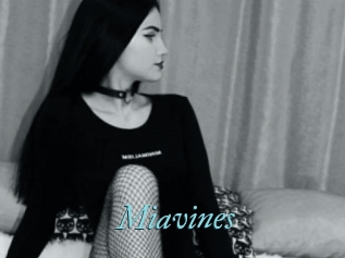 Miavines