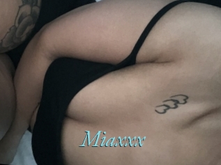 Miaxxx