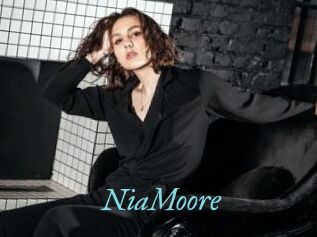 NiaMoore