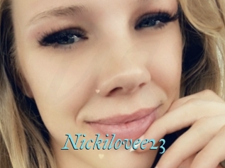 Nickilovee23