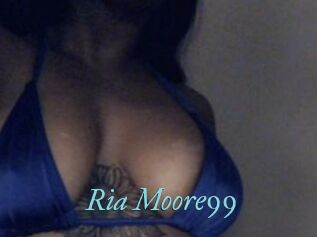 Ria_Moore99