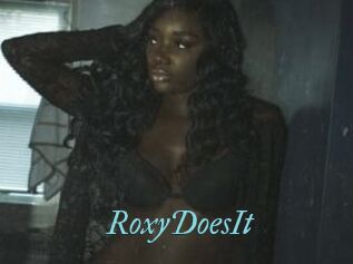 RoxyDoesIt