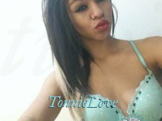 Tonnie_Love