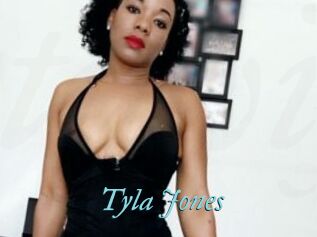 Tyla_Jones